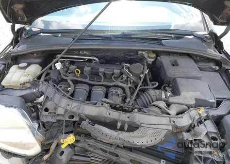 2012 Ford Focus Se z USA, uszkodzony, nr VIN 1FAHP3F26CL157551